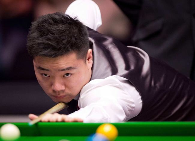 足坛不可忽 足坛不可忽