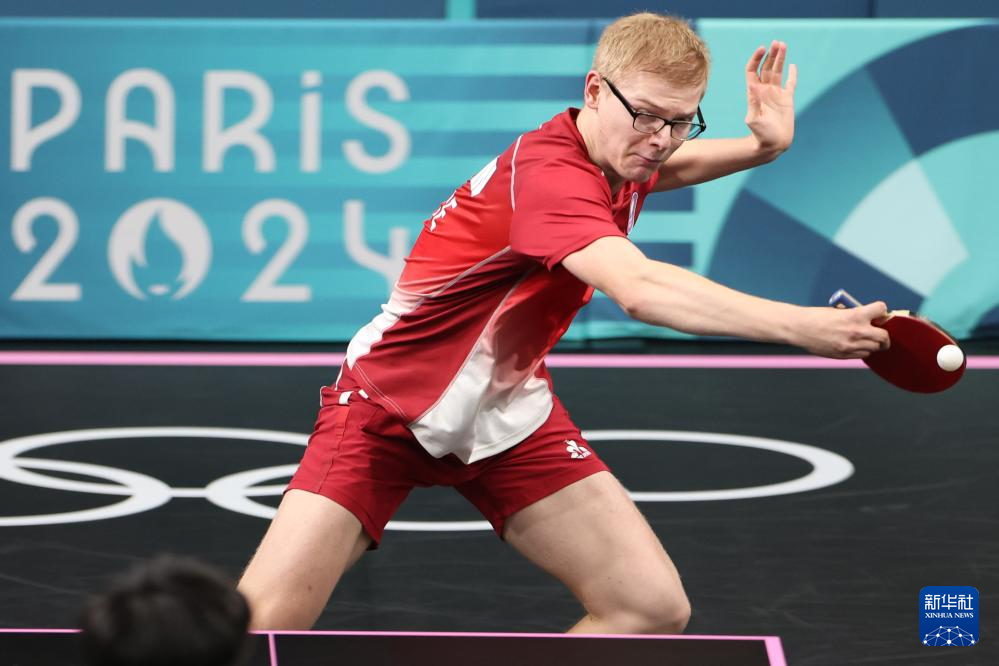 由于其赛事 由于其赛事