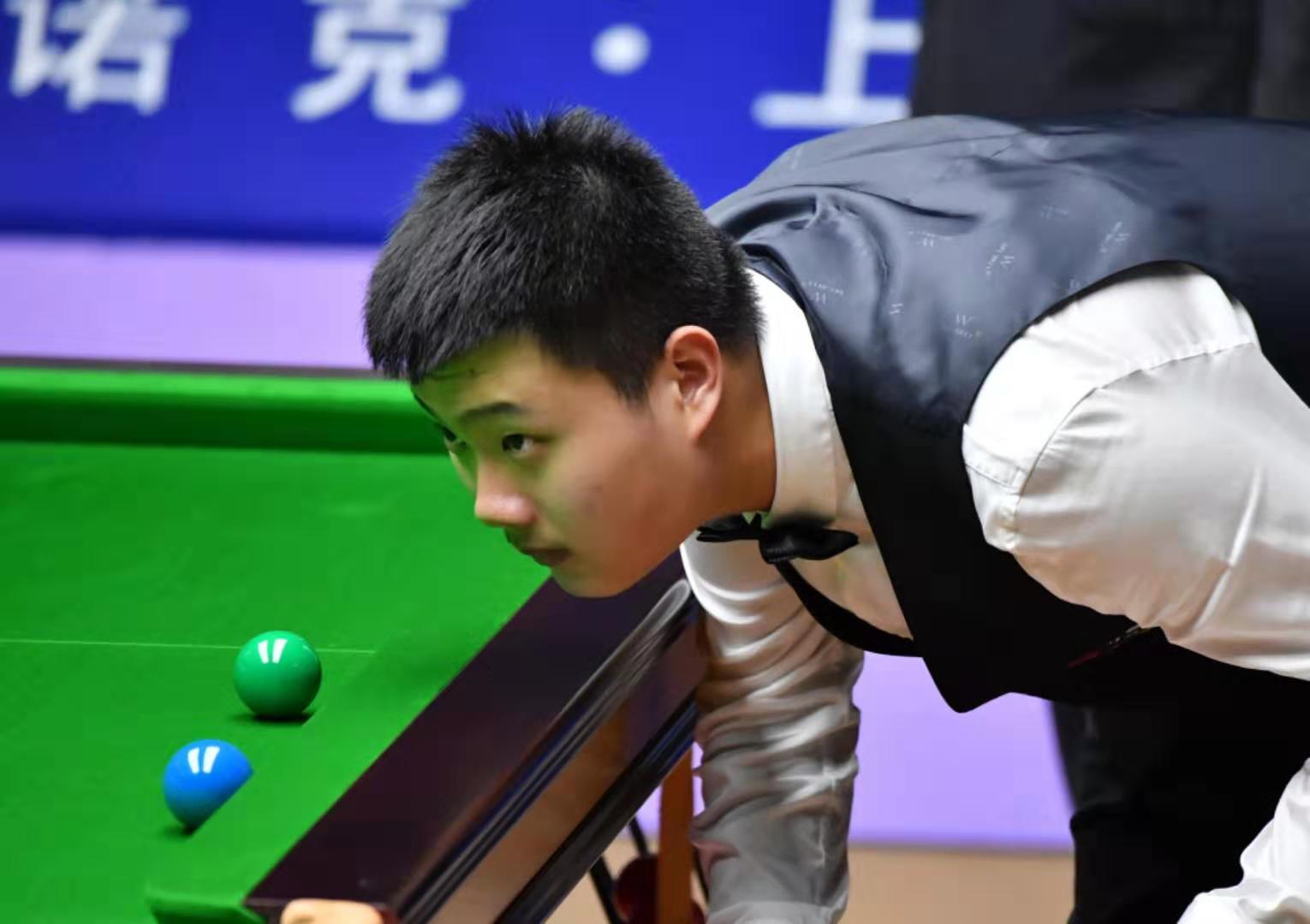 轻一代的潜 轻一代的潜