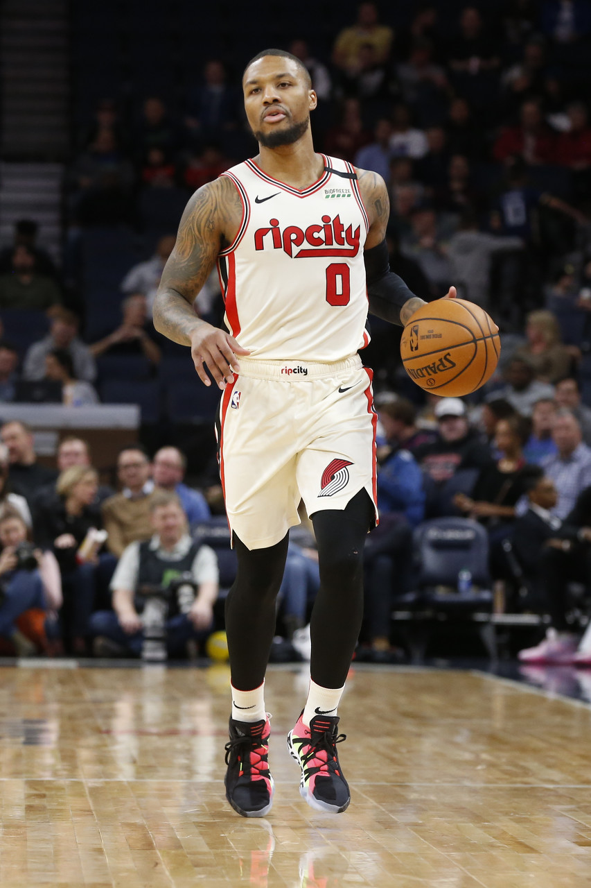 的表现并不 的表现并不