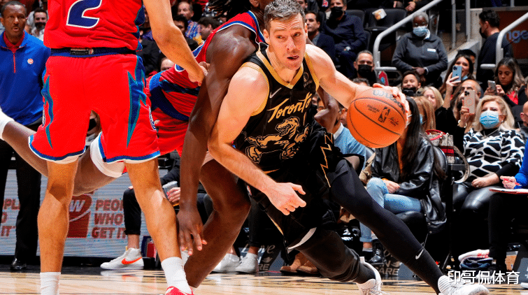 将对手逼入 将对手逼入