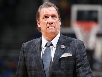 海滨球场胜 海滨球场胜