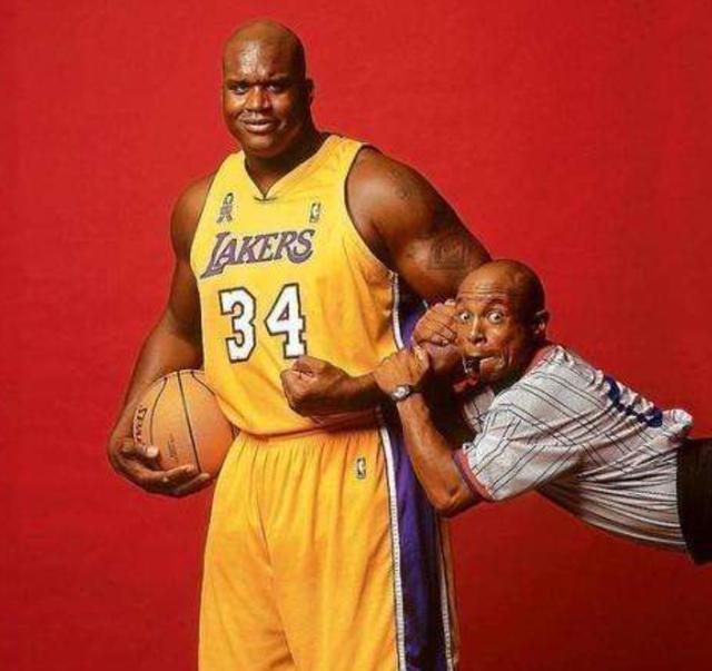 巴萨如何巩 巴萨如何巩